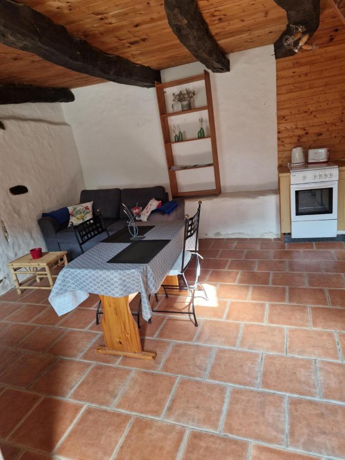 Gite Rustique En Centre Bretagne Laniscat Luaran gambar