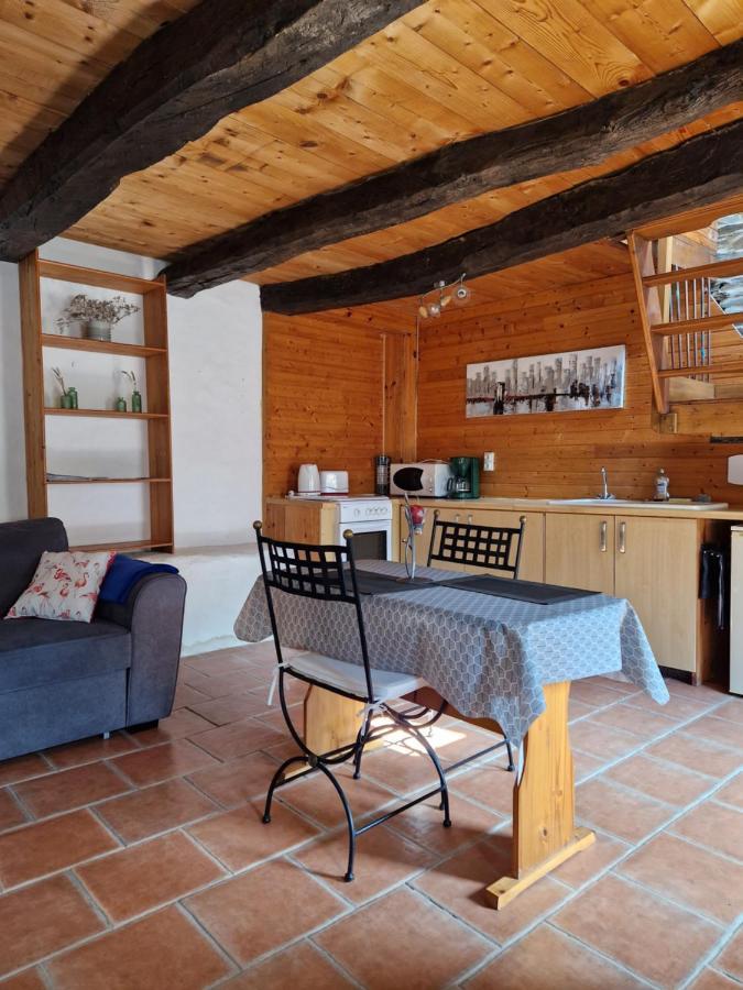 Gite Rustique En Centre Bretagne Laniscat Luaran gambar