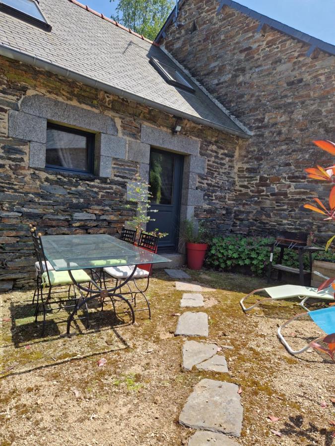 Gite Rustique En Centre Bretagne Laniscat Luaran gambar